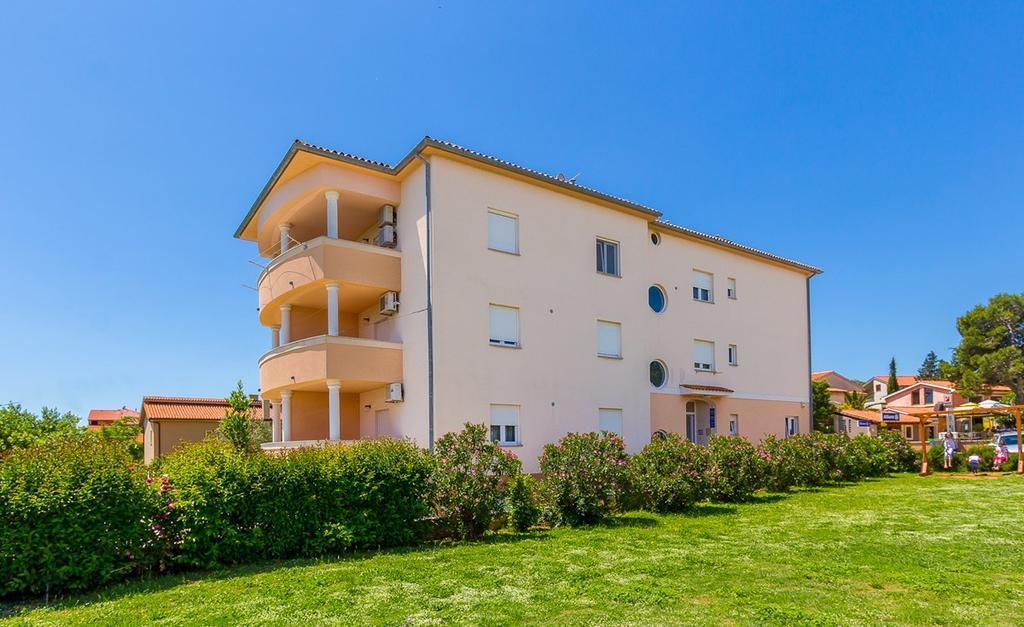 Apartments Cukon Medulin Exteriör bild